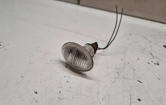 Ford Ka Front fender indicator light 