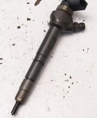 Audi A3 S3 8V Fuel injectors set 0445110475B