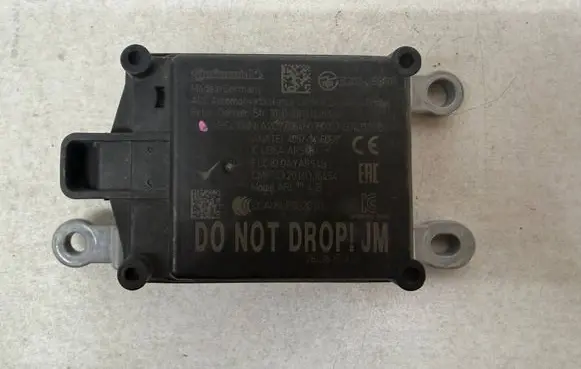 Nissan Qashqai Distronic sensor radar 28438-5FA4A 284385FA4A ARS410NN