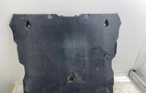 Tesla Model Y Engine splash shield/under tray 149915100C