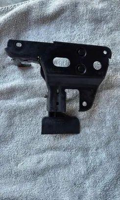 Audi A6 S6 C6 4F Engine bonnet (hood) release handle 4F0823480B