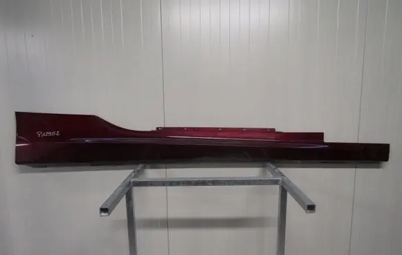 BMW 8 G15 Front sill (body part) 51778074812