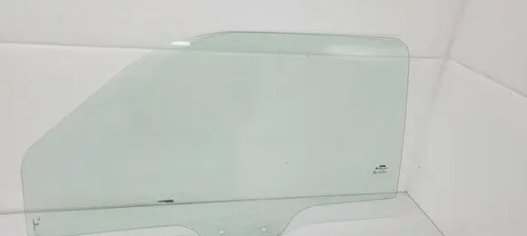 Ligier JS 50 Front door window/glass (coupe) 43R000469