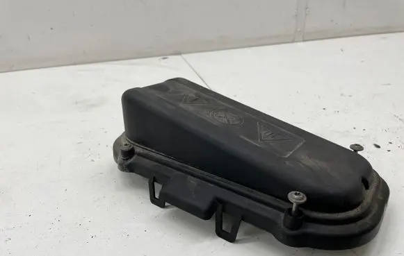 BMW 5 F10 F11 Fuse box cover 12907555189 586509