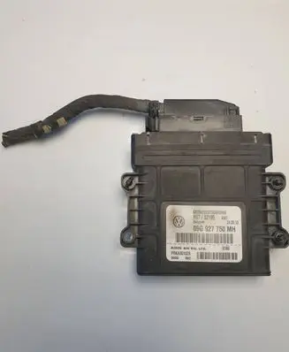 Volkswagen PASSAT CC Gearbox control unit/module 09G927750MH H97S2195 RRRA001026