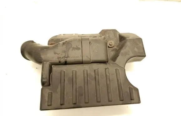 Intake resonator