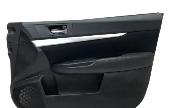Subaru Outback Front door card panel trim S73508380