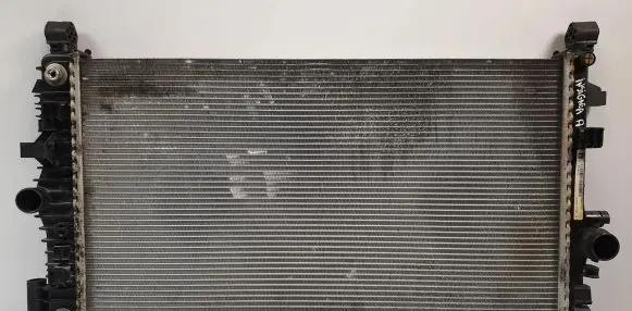 Opel Insignia A Coolant radiator 39086761