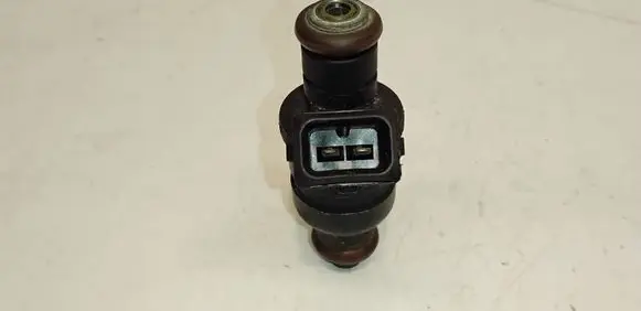 Audi A4 S4 B5 8D Fuel injector 078133551AC