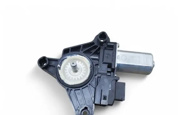 Mercedes-Benz GLA W156 Rear door window regulator motor A2469063200