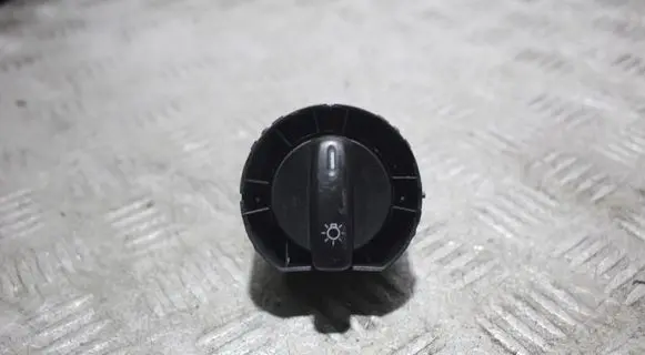 Volkswagen Jetta V Light switch 1K0941431B