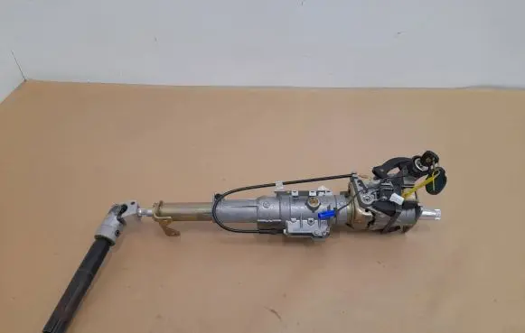 Steering wheel axle set