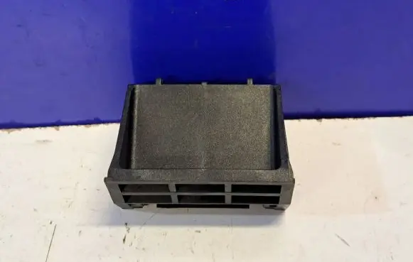 BMW X5M E70 Radiator support slam panel bracket 17117533537