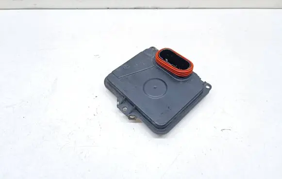 Audi Q7 4M Headlight ballast module Xenon 4M0907397B