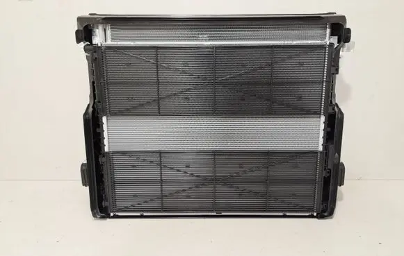 BMW M5 G90 Radiator set 7884551 5A18809