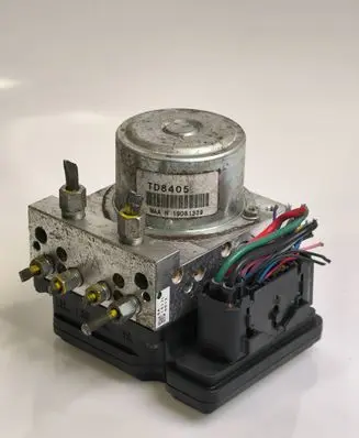 Nissan Leaf I (ZE0) ABS Pump TD8405 0130RH1917 58813020