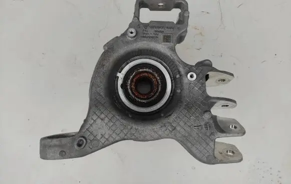 Porsche Panamera (971) Rear wheel hub spindle/knuckle 971505436