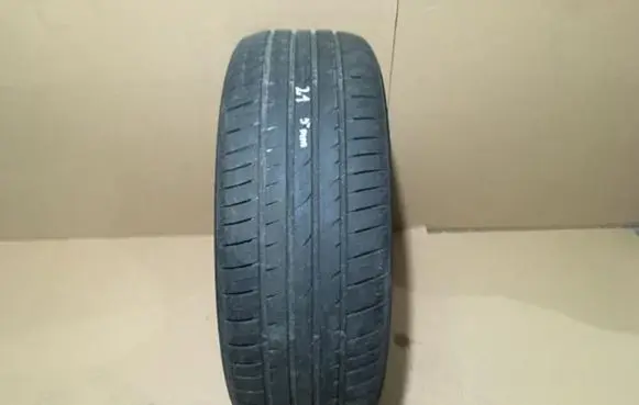 BMW 3 E90 E91 R17 summer tire 