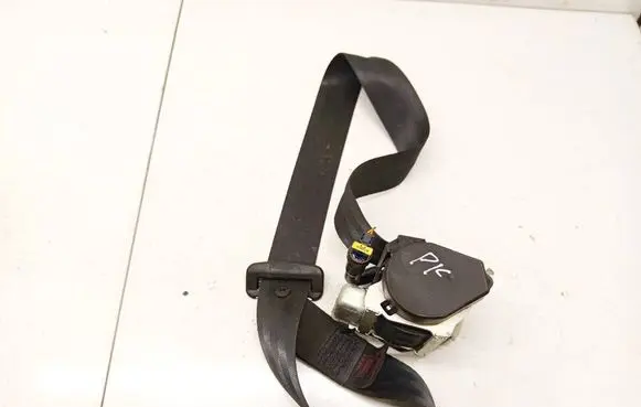 Peugeot RCZ Front seatbelt ym15300480