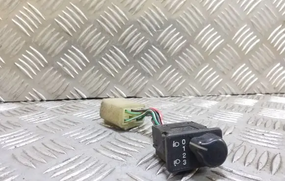 Subaru Legacy Headlight level height control switch