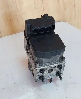Audi A6 S6 C5 4B ABS Pump 8E0614111H 0265220481