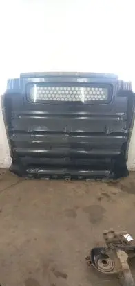 Opel Vivaro Partition between cabin 