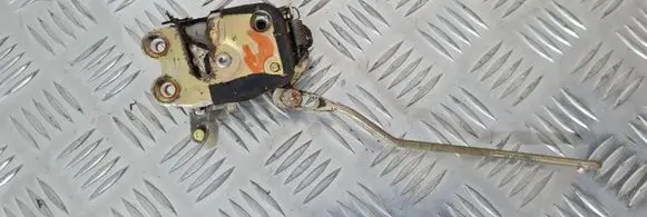 Hyundai Galloper Front door lock