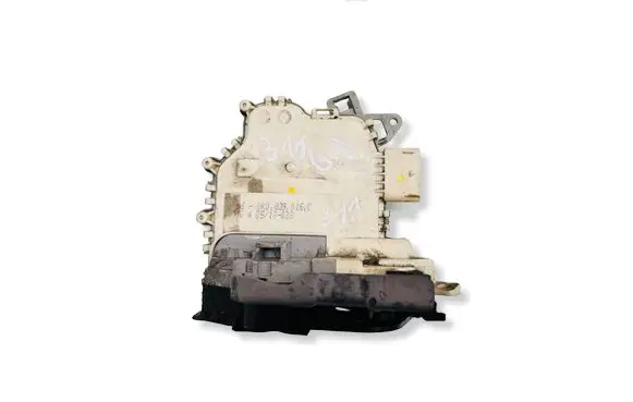 Audi A4 S4 B8 8K Rear door lock 8K0839016C