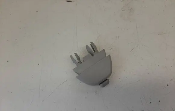 Sun visor clip/hook/bracket