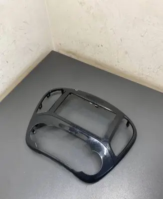 Nissan Juke I F15 Other interior part 682601KE0A 682U11KE0A