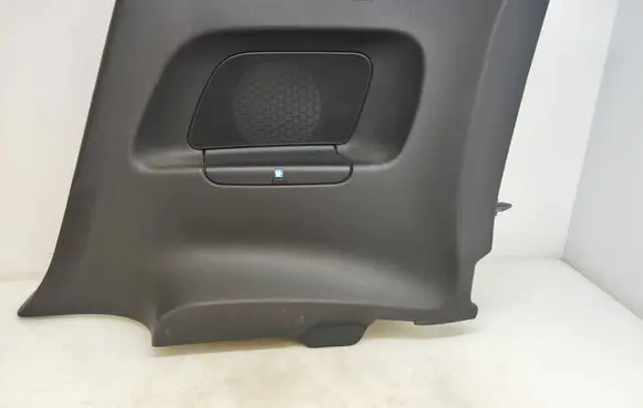 Audi TT TTS Mk2 Coupe rear side trim panel 8J8867036A 0518018