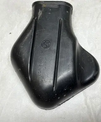 Land Rover Defender Bonnet wind deflector ESR3173