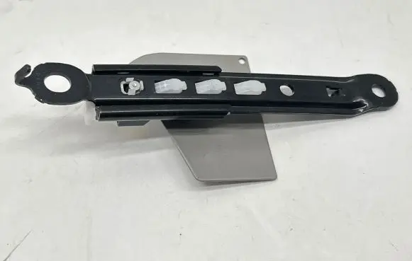 Toyota Land Cruiser (J150) Seat belt adjustment rail 7320012070 E563003