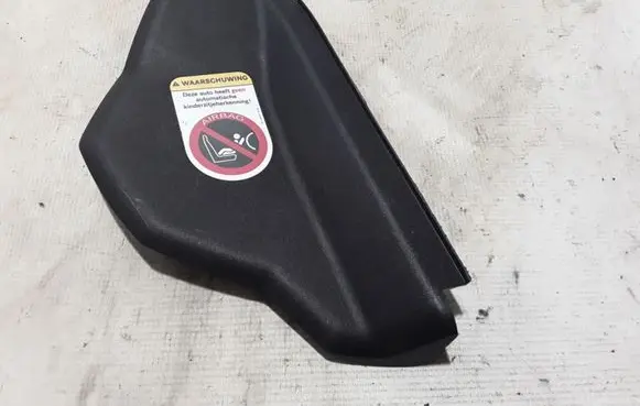 Mercedes-Benz E C207 W207 Panel trim A2076800489