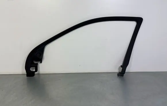Jeep Grand Cherokee Front door glass trim molding 5LX58DX9AA