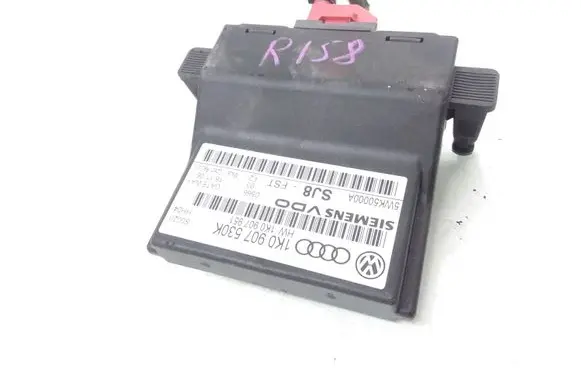 Volkswagen Touran I Gateway control module 1K0907530K 1K0907951