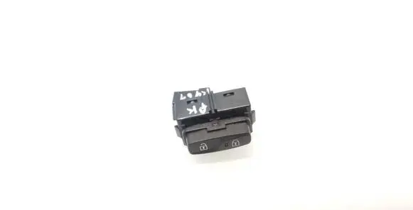 Volvo V60 Central locking switch button 31318989 10W504