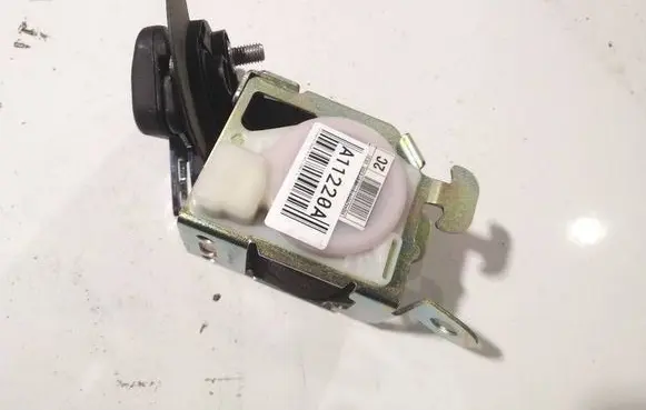Citroen C4 Grand Picasso Middle seatbelt (rear) 