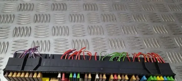BMW 5 E39 Fuse box set 61138366570 61.138366570