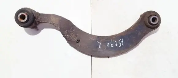 Toyota Avensis T270 Rear upper control arm/wishbone