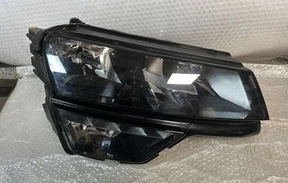 Skoda Karoq Headlight/headlamp 57B941016A 0020503807