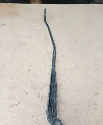 Volkswagen Lupo Front wiper blade arm 123332