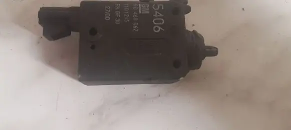 Opel Astra G Central locking motor 90460062 1101215