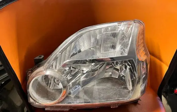 Nissan X-Trail T31 Headlight/headlamp 0821511C1LM