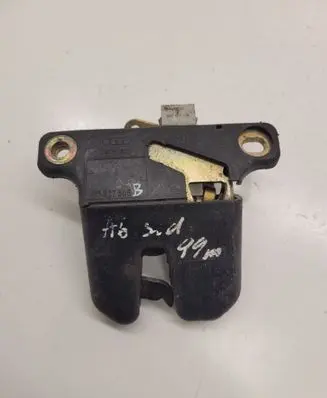 Audi A6 S6 C5 4B Tailgate/trunk/boot lock/catch/latch 4B5827505B 4B5827505