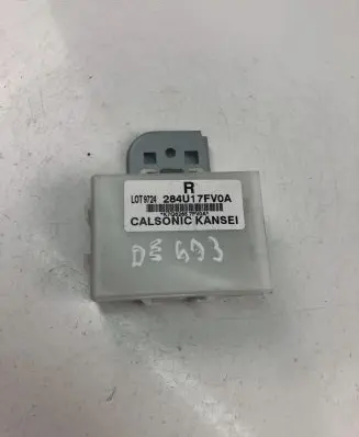 Nissan X-Trail T32 Other control units/modules 284U17FV0A