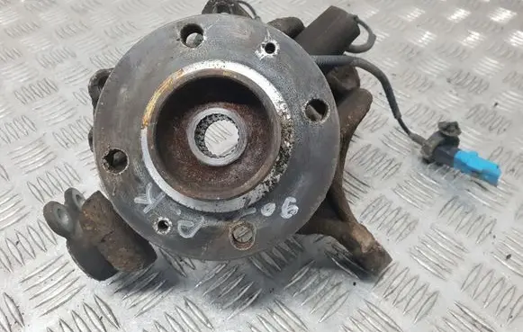 Citroen C3 Front wheel hub