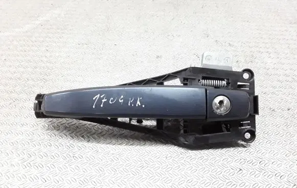 Opel Zafira B Front door exterior handle