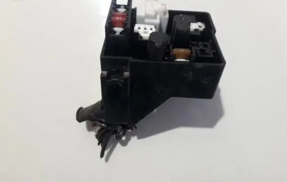 Toyota RAV 4 (XA20) Fuse box set 5113
