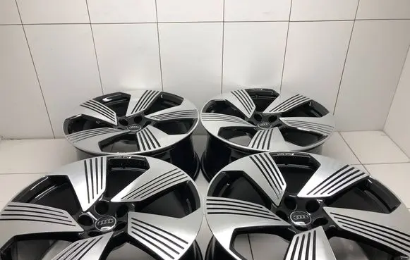 Audi e-tron R21 alloy rim 